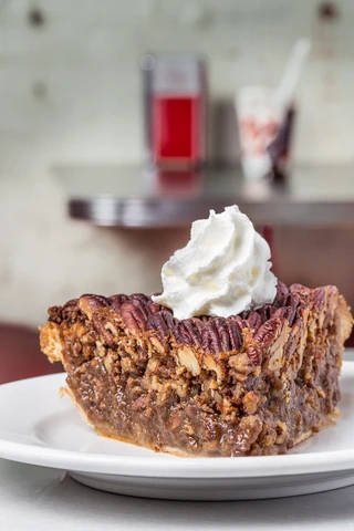 Dessert Dates for Valentine&#8217;s Day