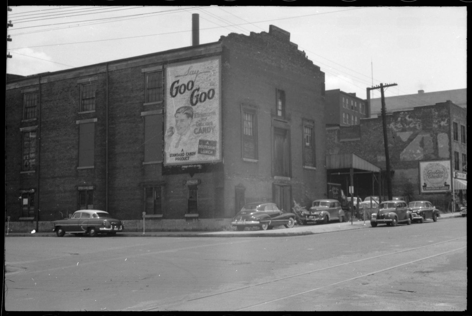 goo goo original factory in 1950s